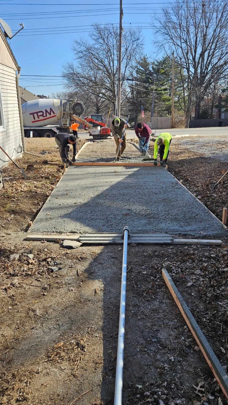 concrete pour driveway